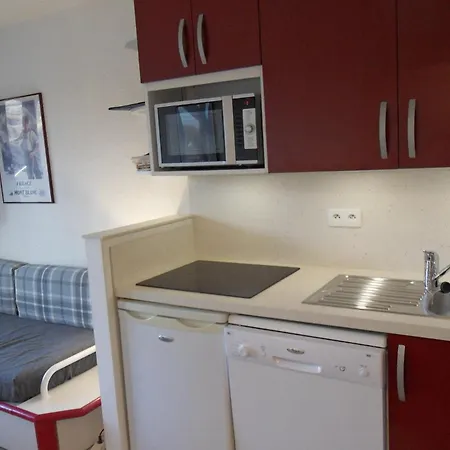 Apartment Callisto - Agreable - Acces Direct Aux Pistes - Vue Pistes Et Balcon Mae-9524 *